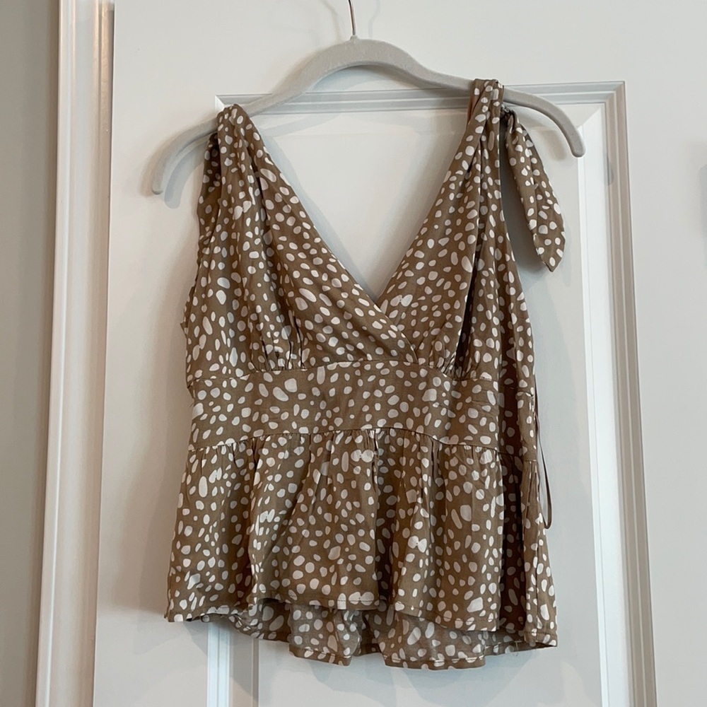 NWT Lelis spotted tie shoulder tank